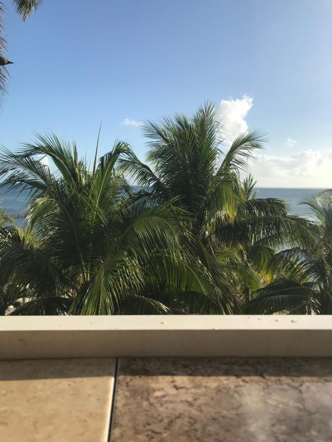 Front Beach Private Room With Shared Bathroom 坎昆 外观 照片