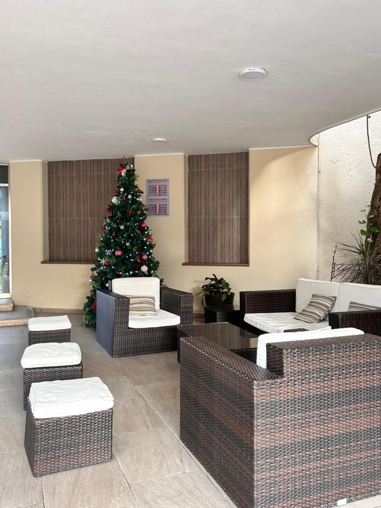 Front Beach Private Room With Shared Bathroom 坎昆 外观 照片
